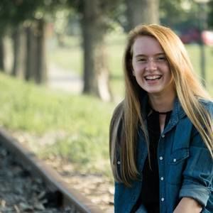 Meet your Posher, Mackenzie